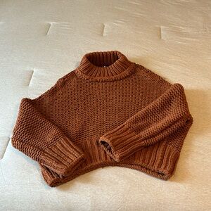 Free People Chunky Knit Sweater. Size: M